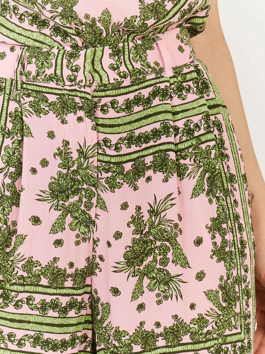 Dominica Pant