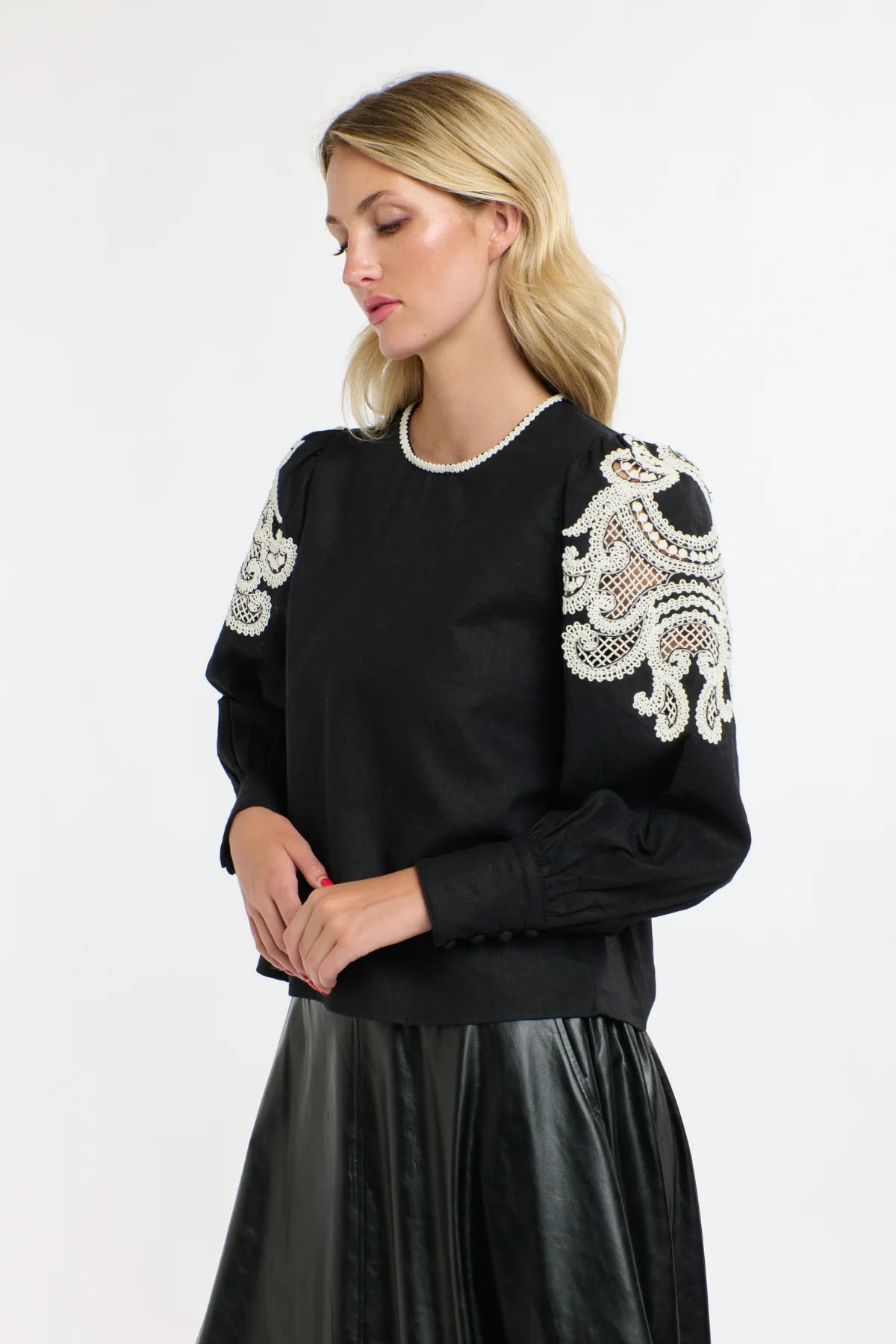 Danbury Top