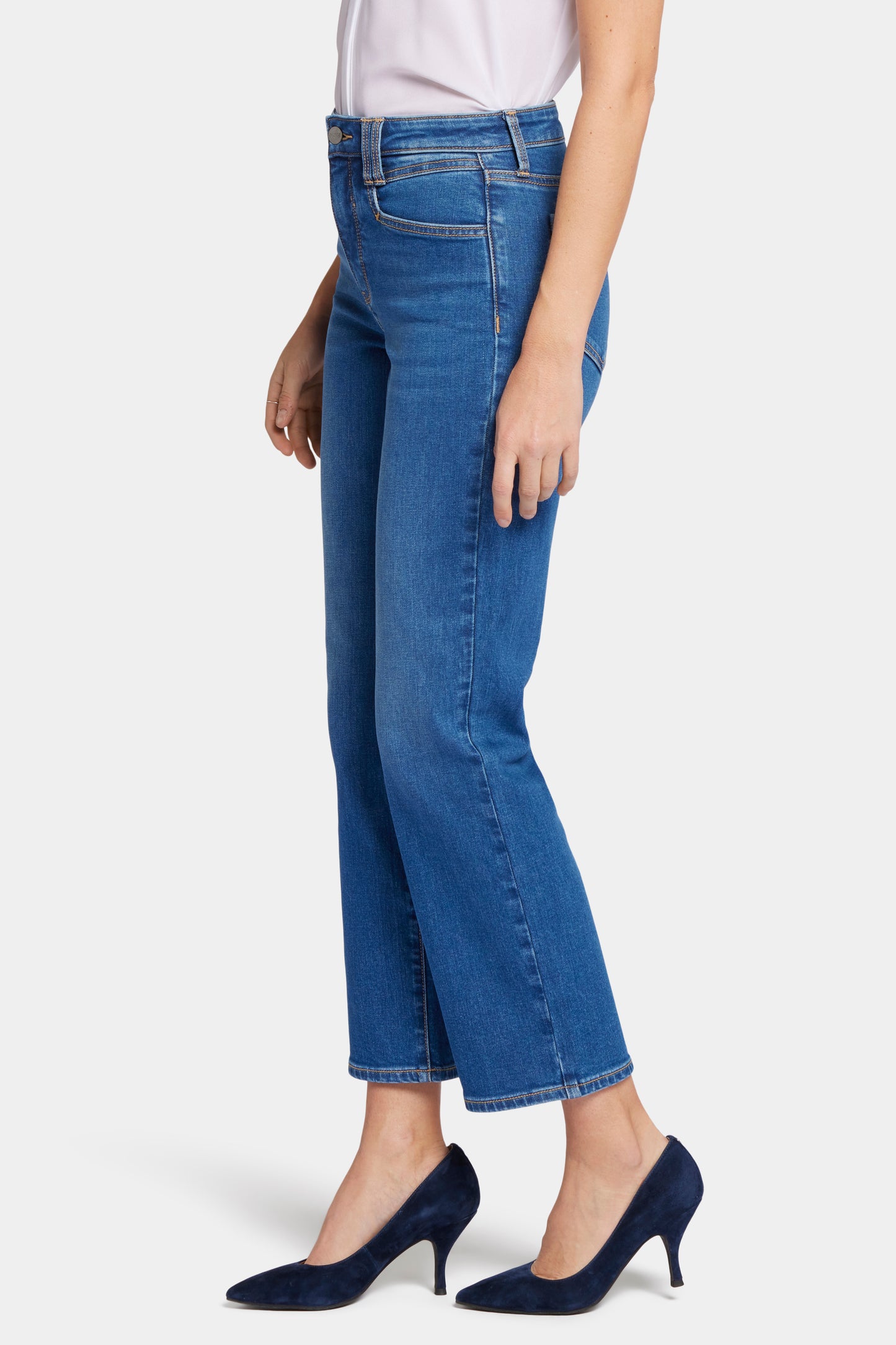 Relaxed Straight Ankle Jean
