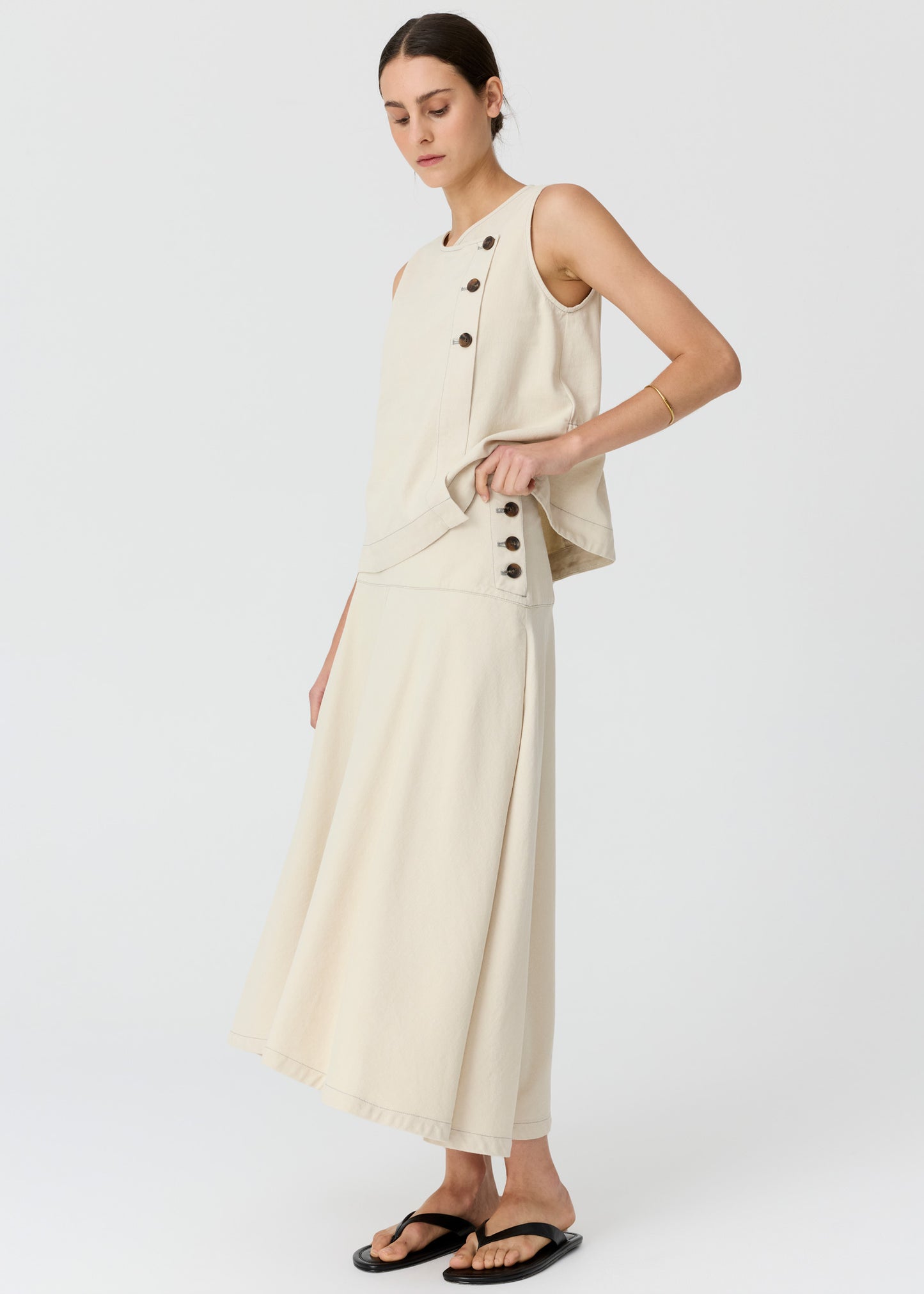Anise Button Tank