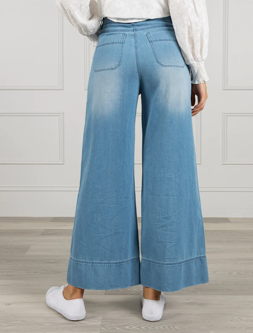 Farrah Summer Wash Denim