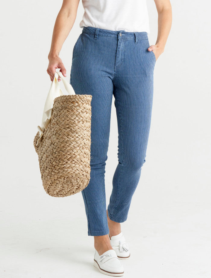 Mash Straight Crop Jeans