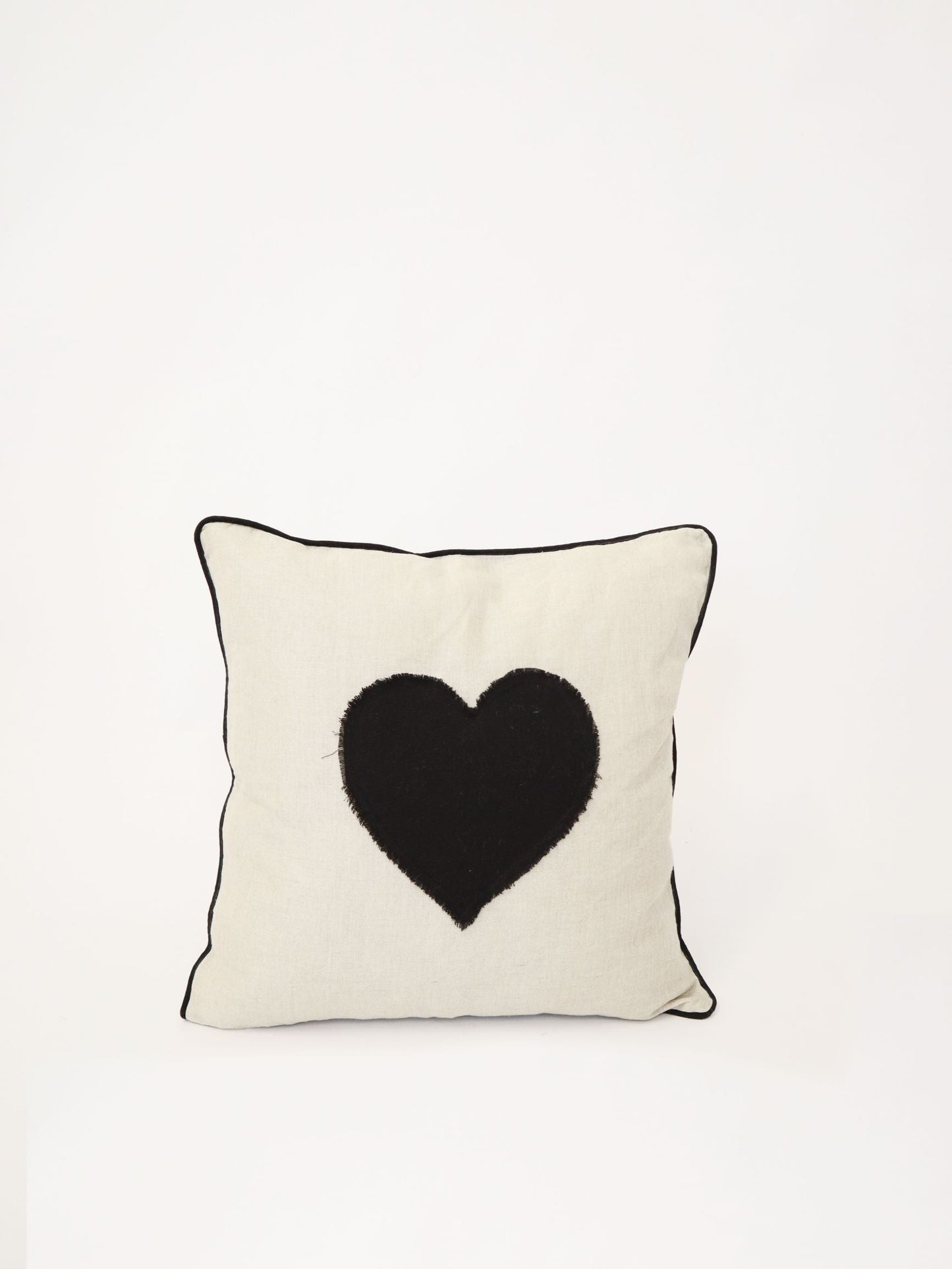 Cushion Heart - 2 Colours
