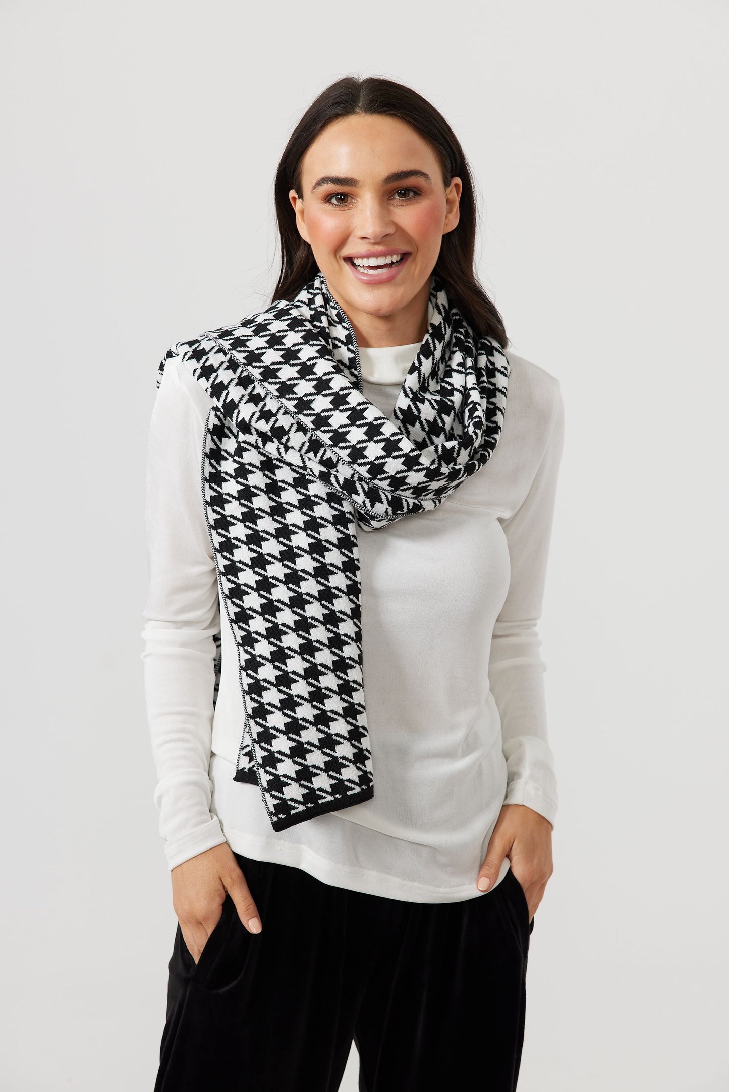 Houndstooth Wrap