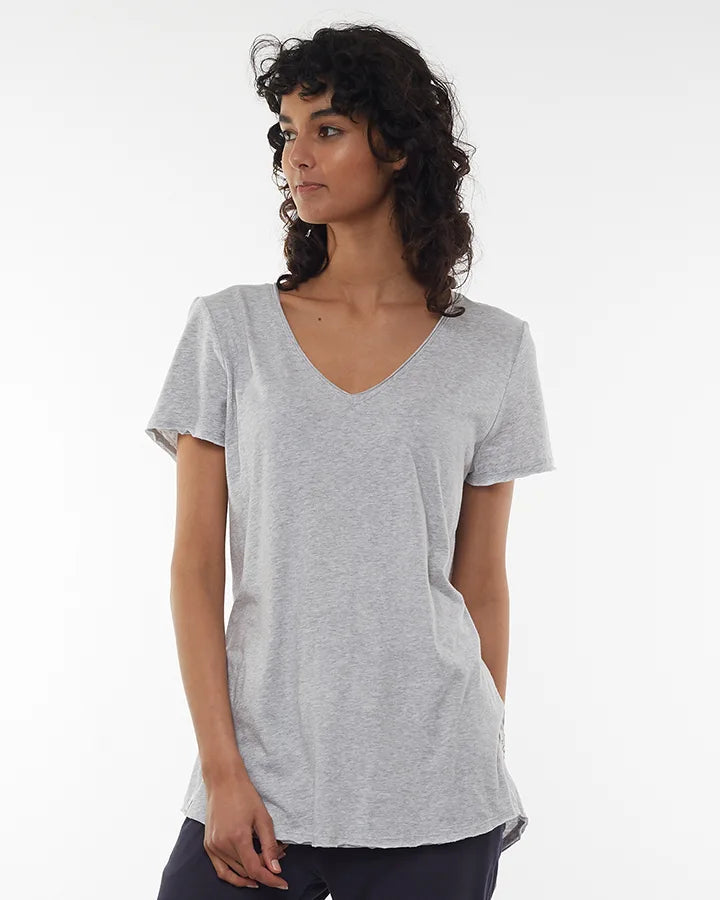 Fundamental V Neck Tee