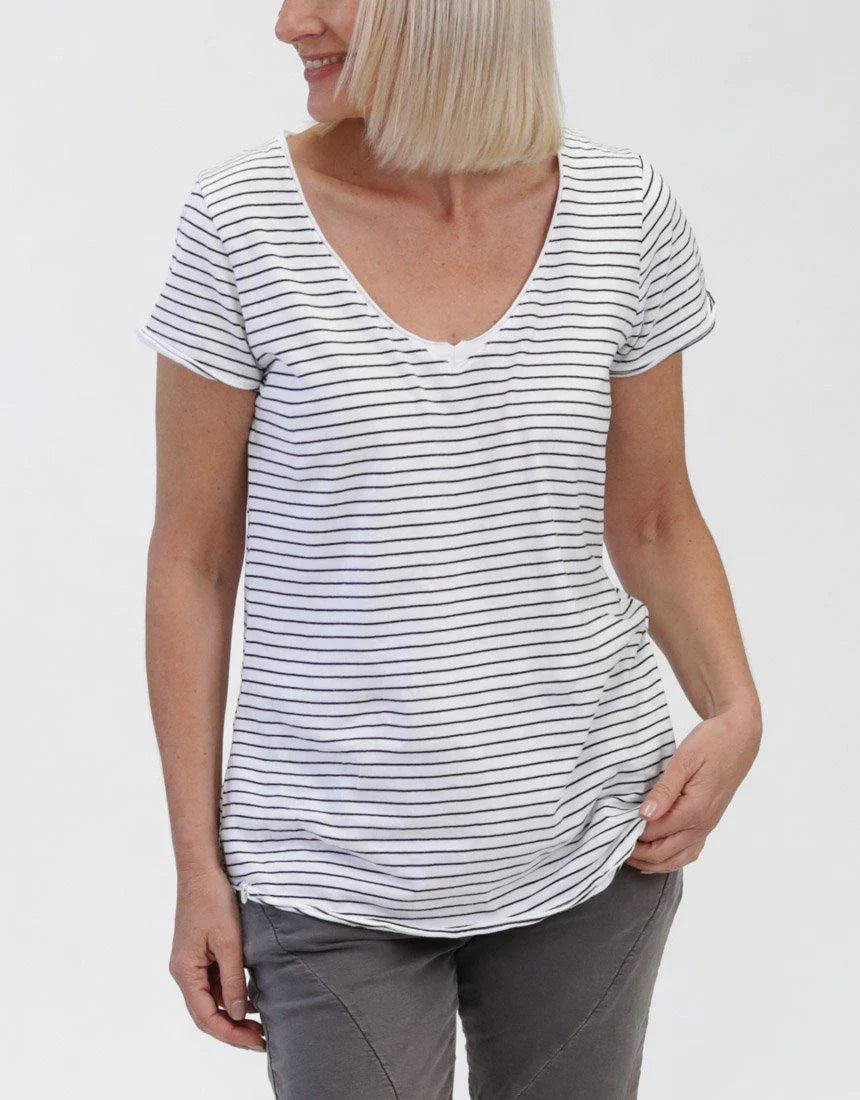 Fundamental V Neck Tee