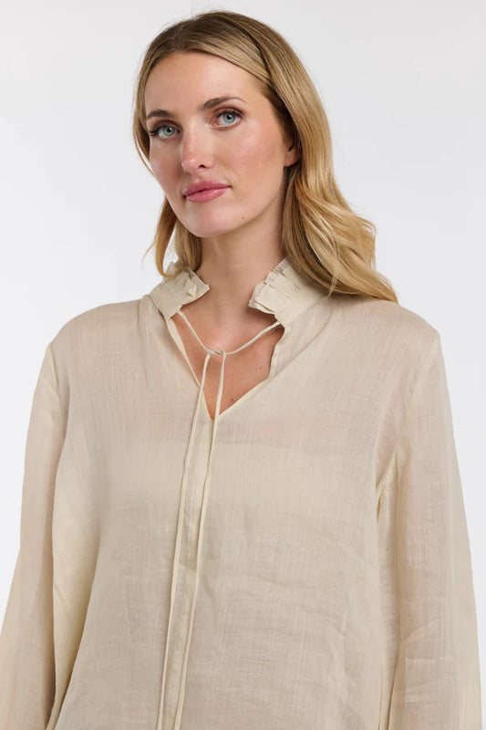 Amber Frill Neck Top
