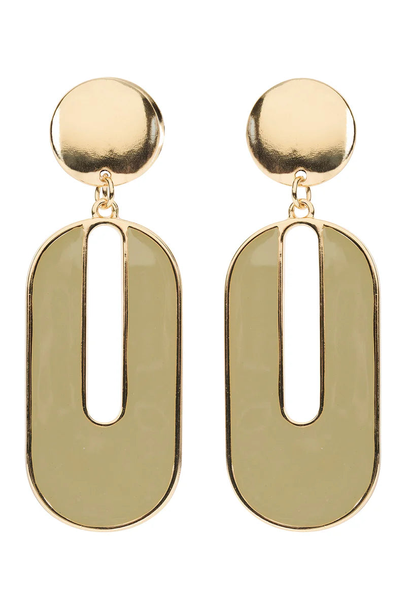 Amira Oval Earring