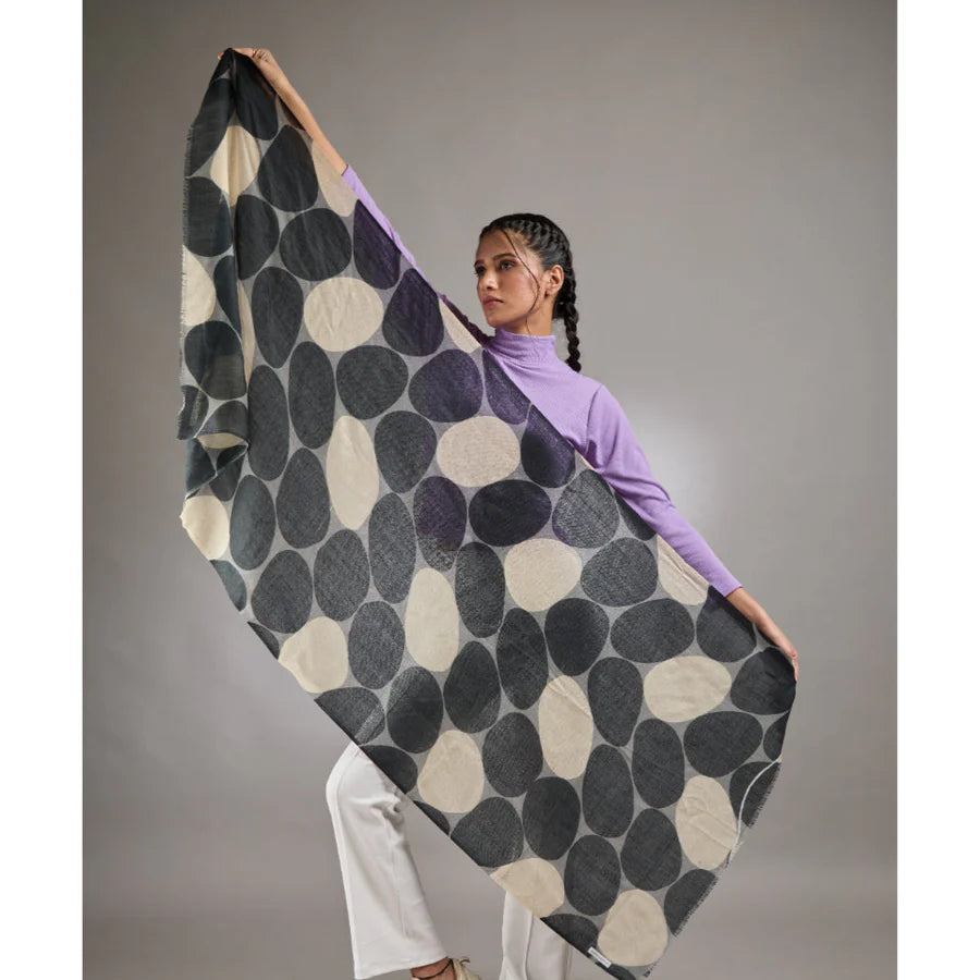 Flare Wool Scarf