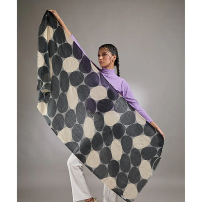 Flare Wool Scarf