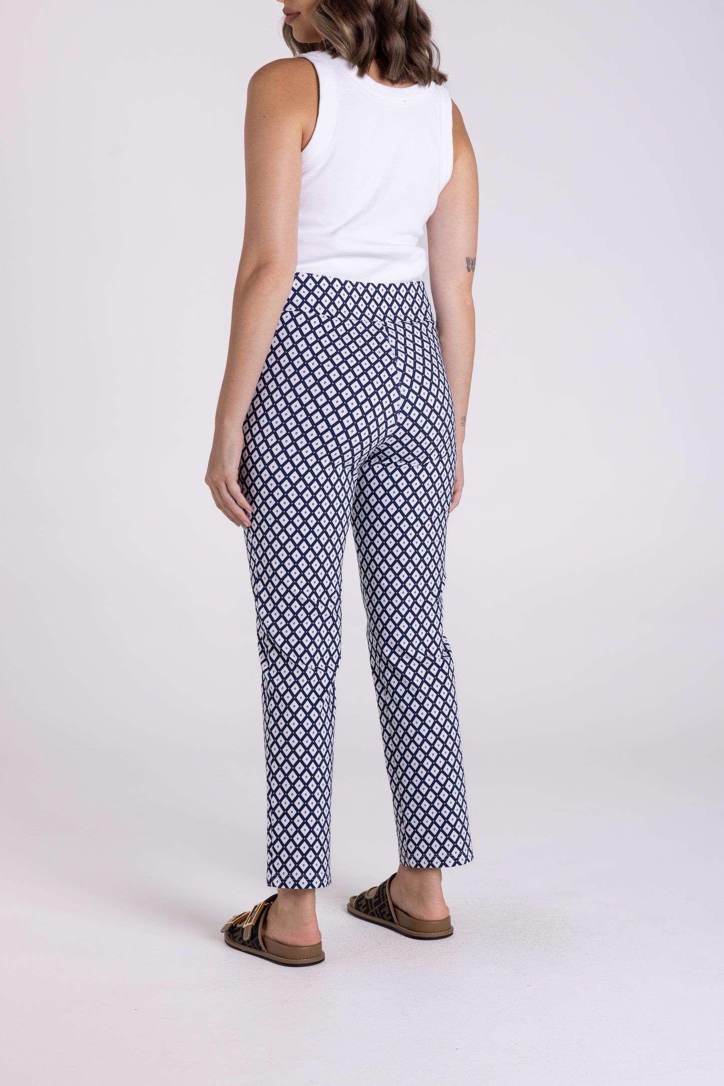 Diamond Pull On Crop Pant