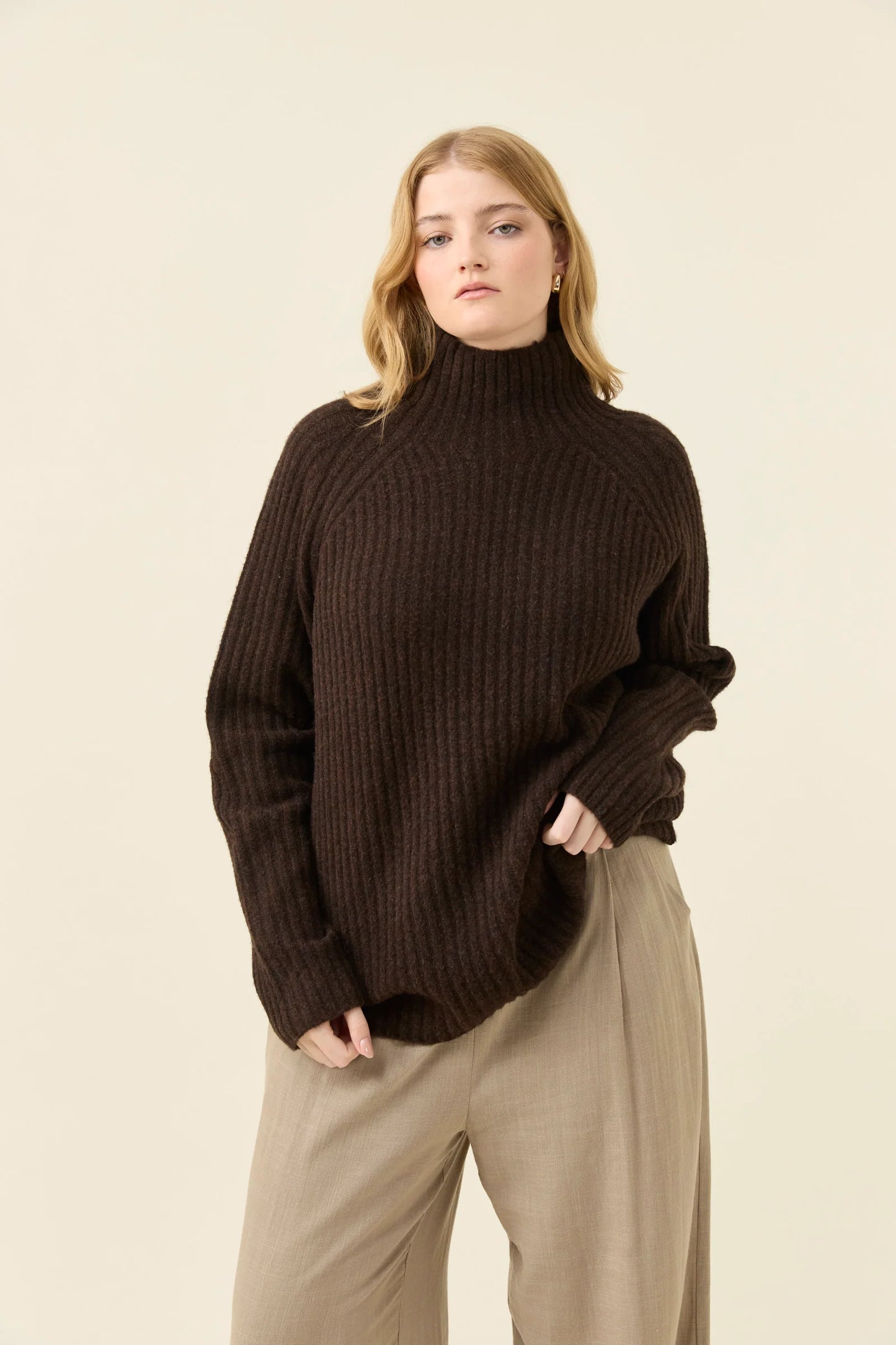 Miru Jumper