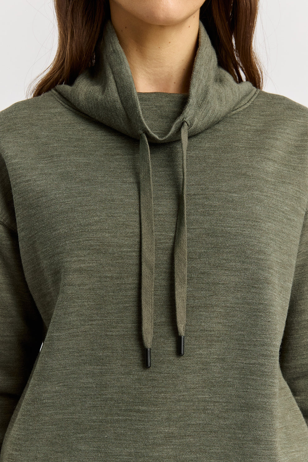 Lounge Funnel Neck