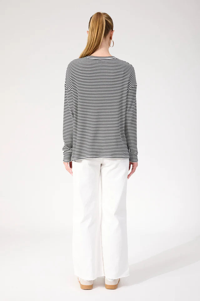 Levi Stripe Long Slv T-Shirt