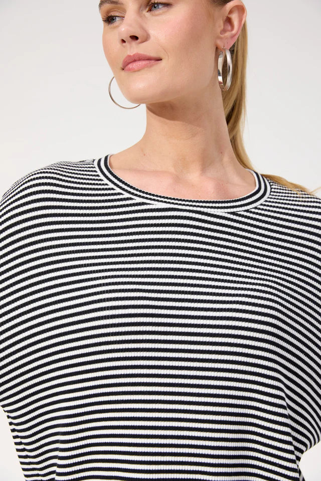 Levi Stripe Long Slv T-Shirt