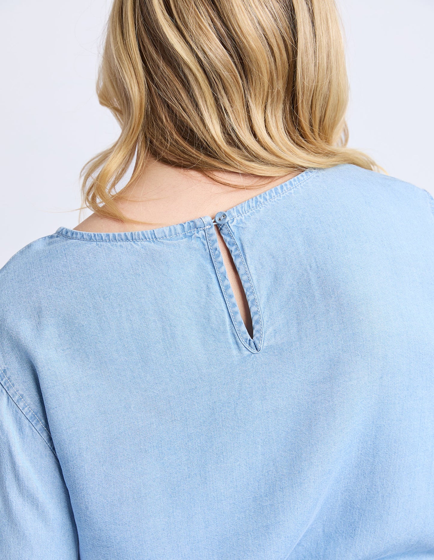 Della Chambray Top