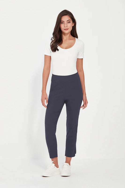 Desiree Pant