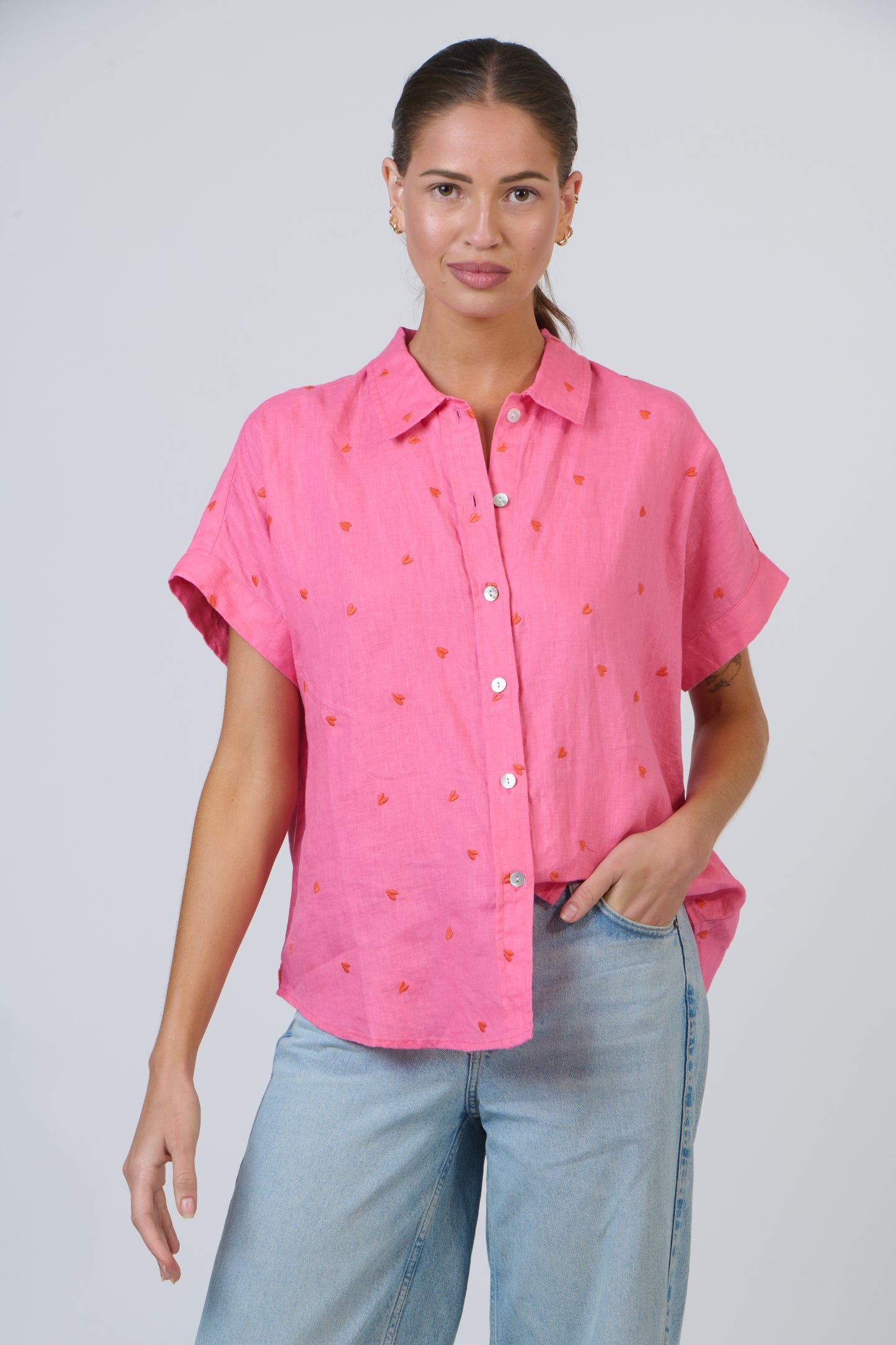 Amour Short Slv Shirt