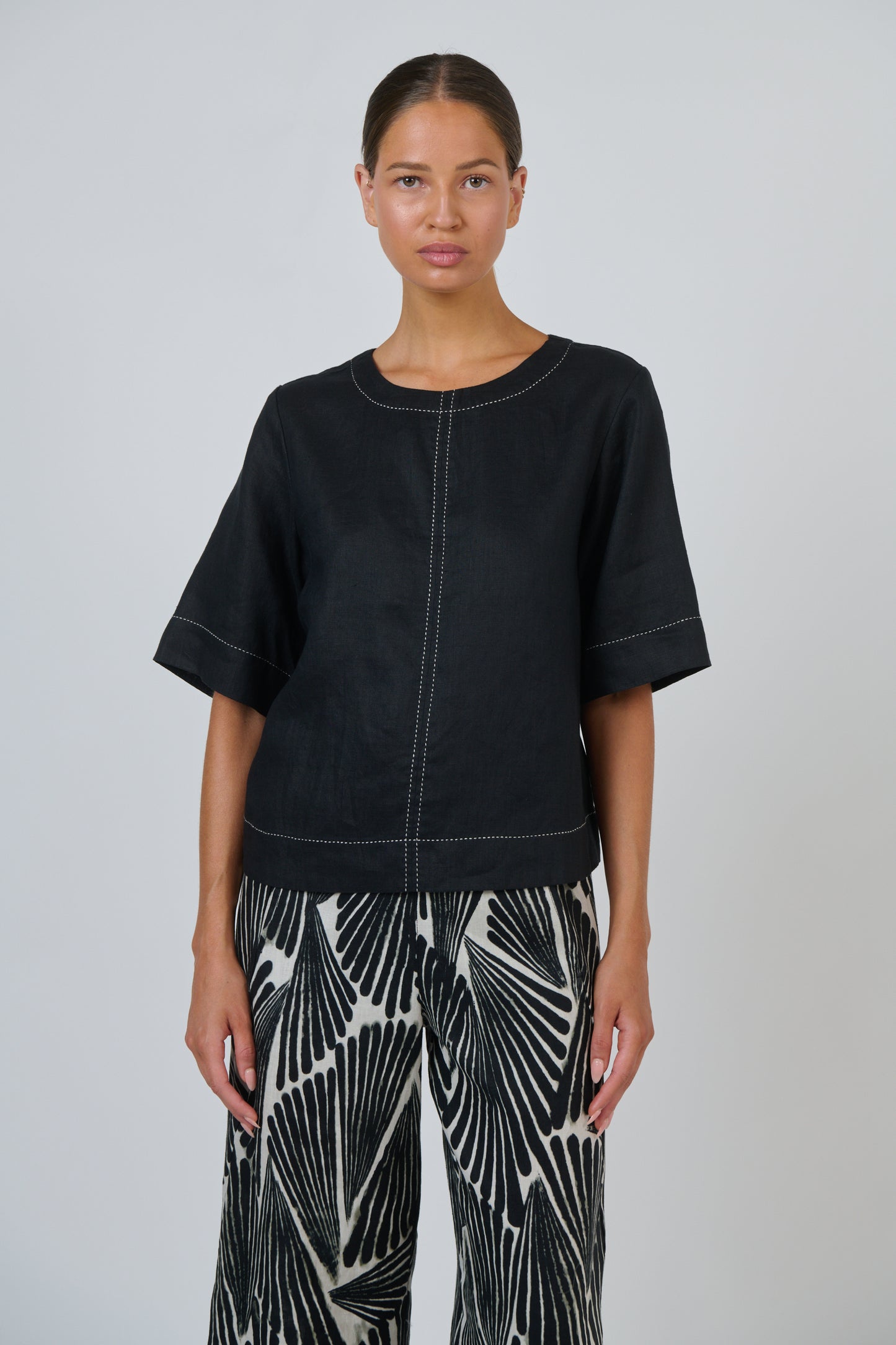 Contrast Topstitch Linen Top