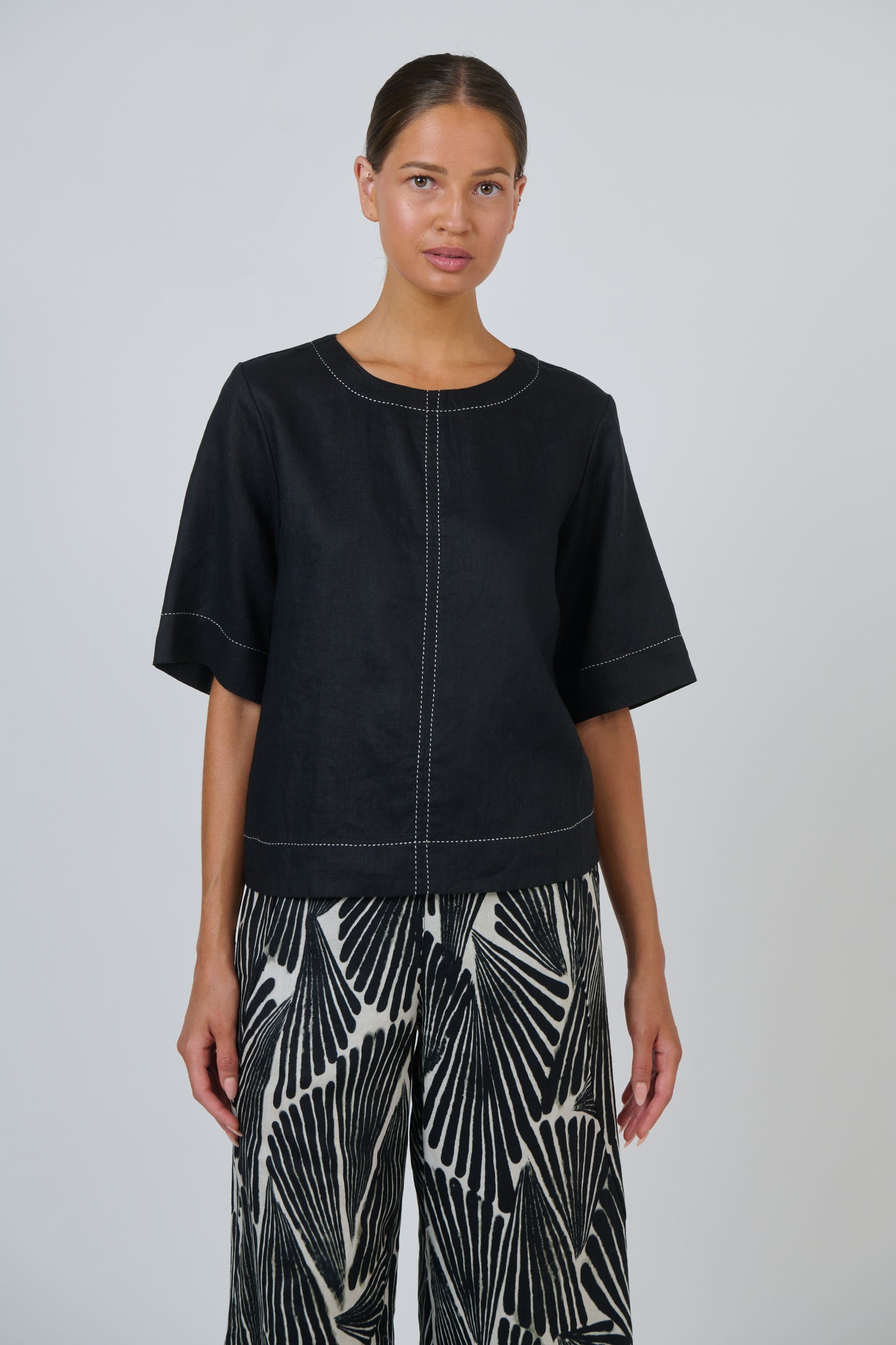 Contrast Topstitch Linen Top