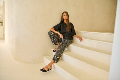 Contrast Topstitch Linen Top