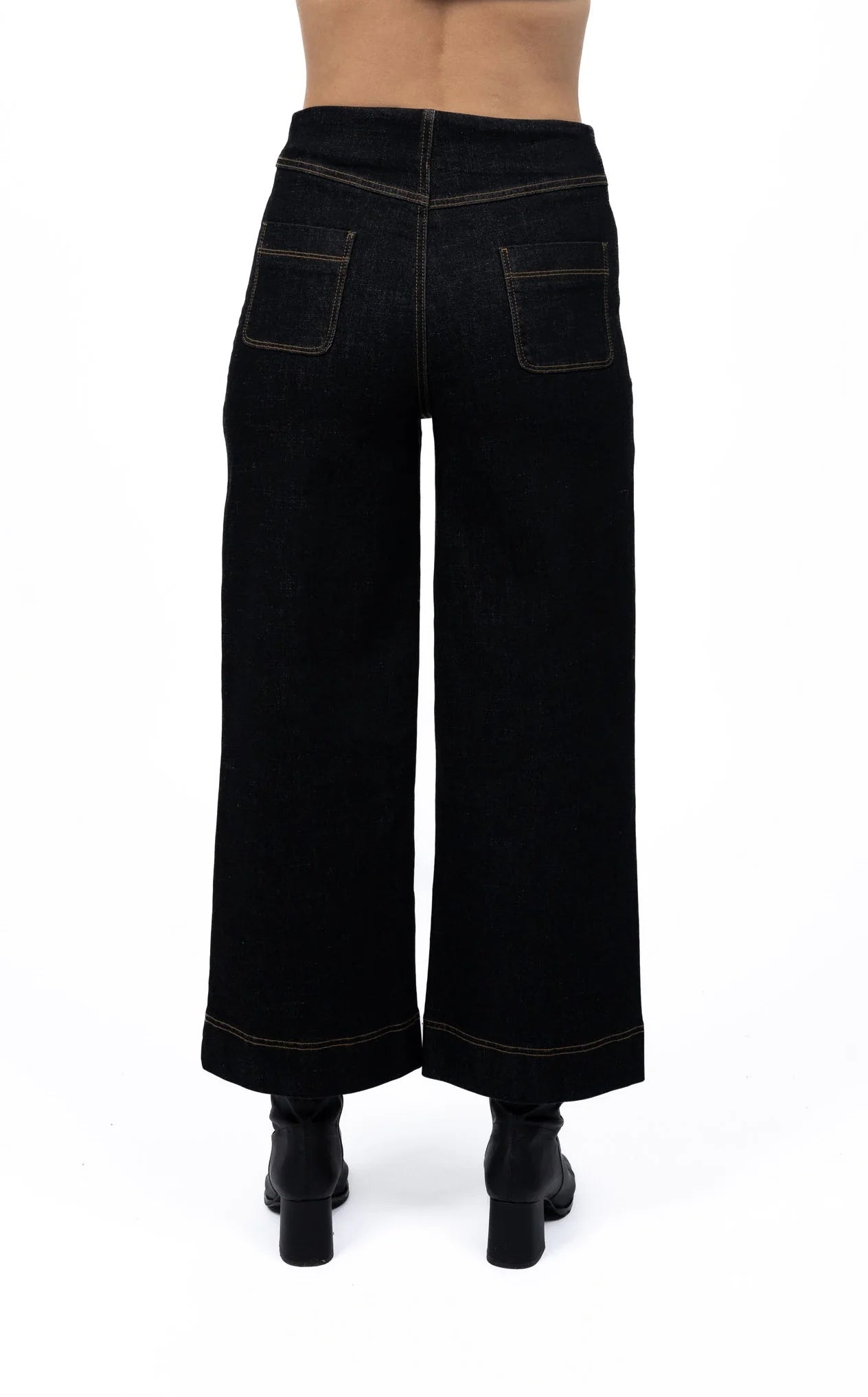 Fleetwood Jean