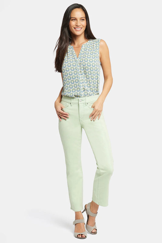 Sydney Street Sale on Jeans