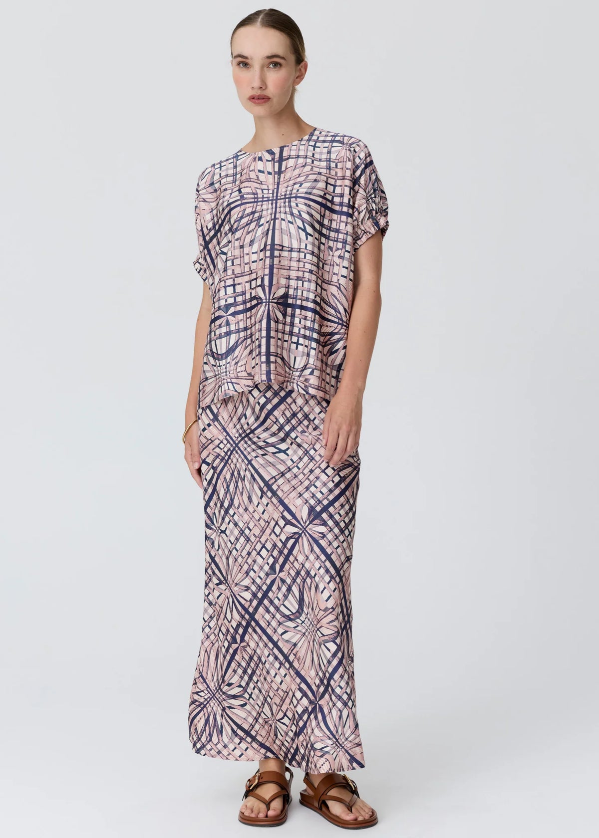 Lattice Top