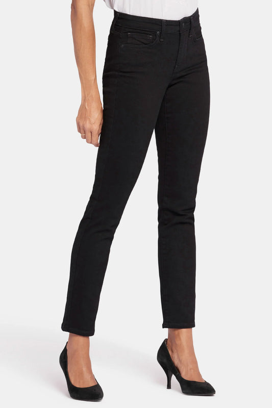 Sheri Slim Black