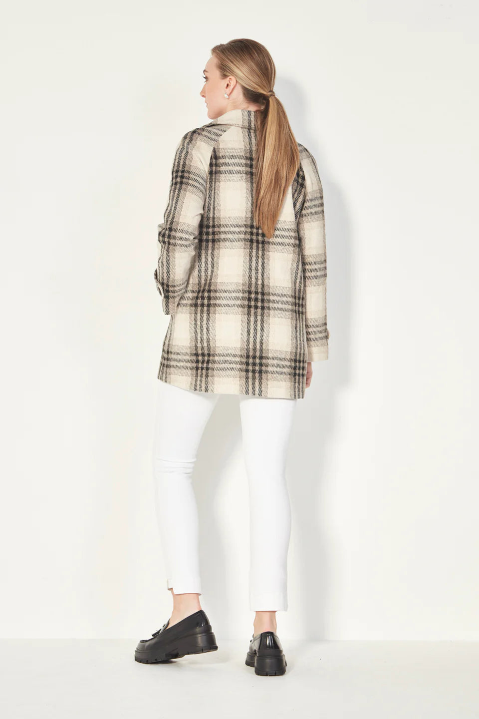 Tori Coat