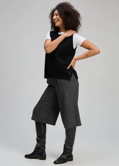 Vest Essential
