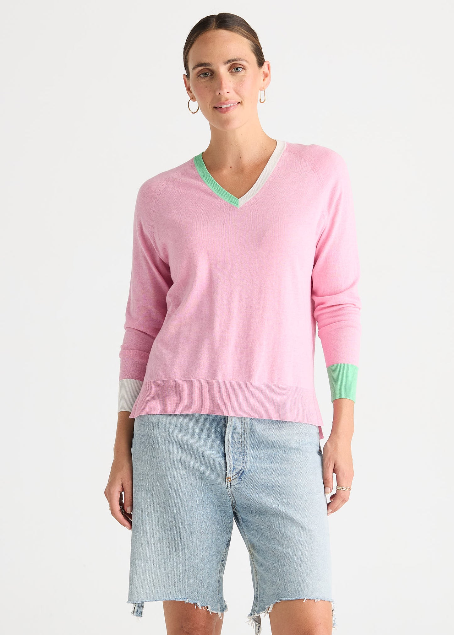 V Accent Knit