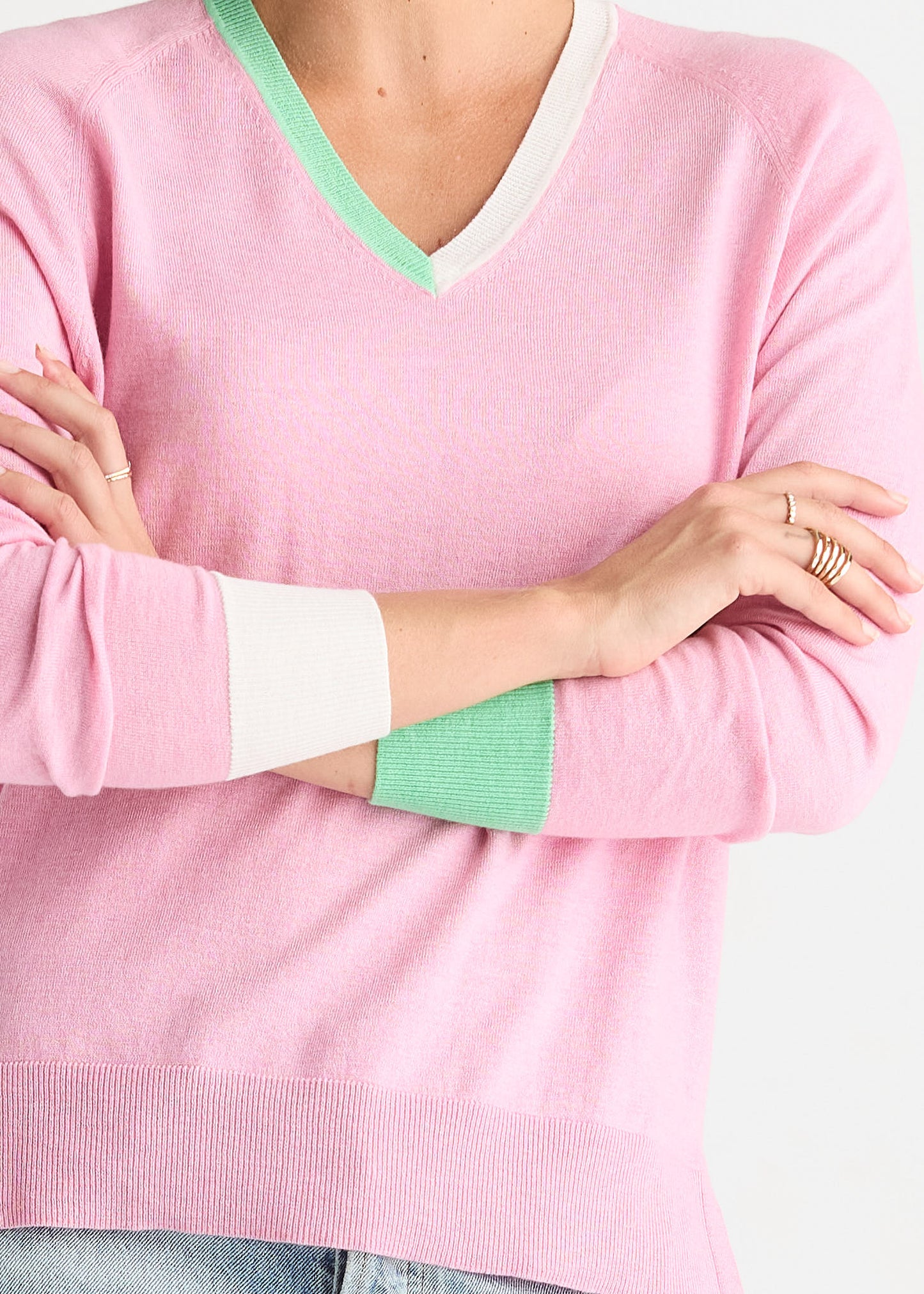 V Accent Knit
