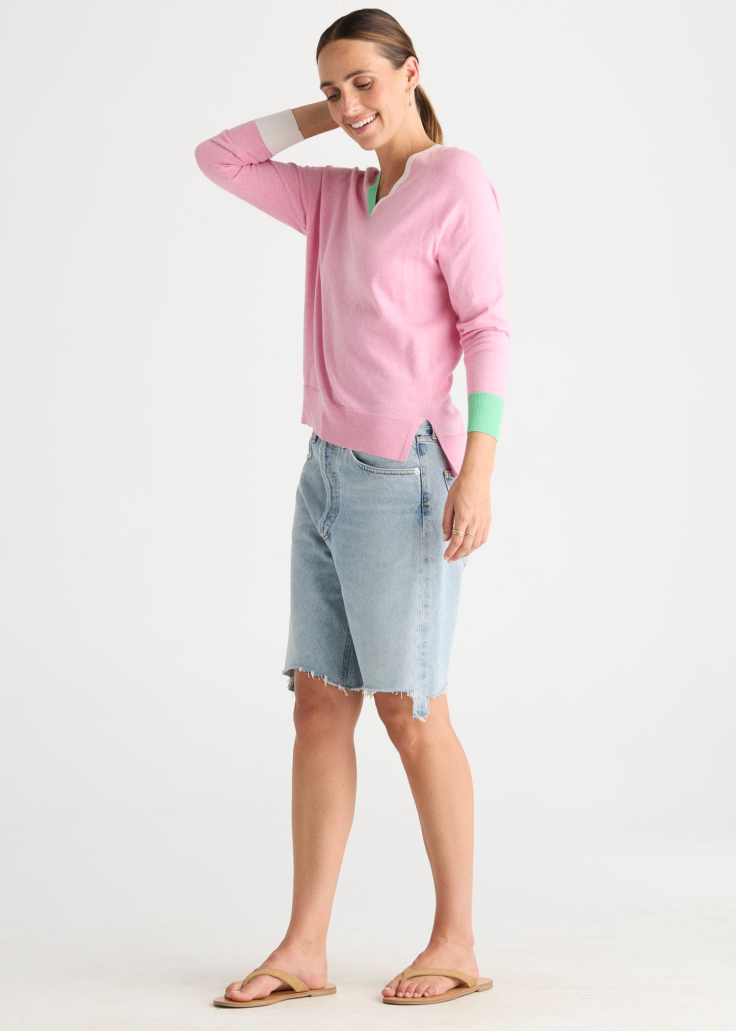 V Accent Knit