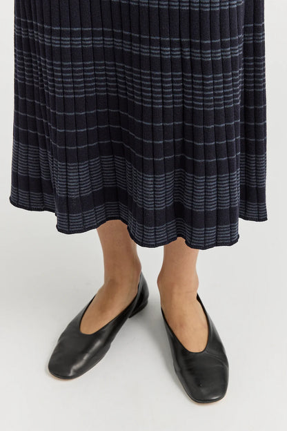 Gradient skirt