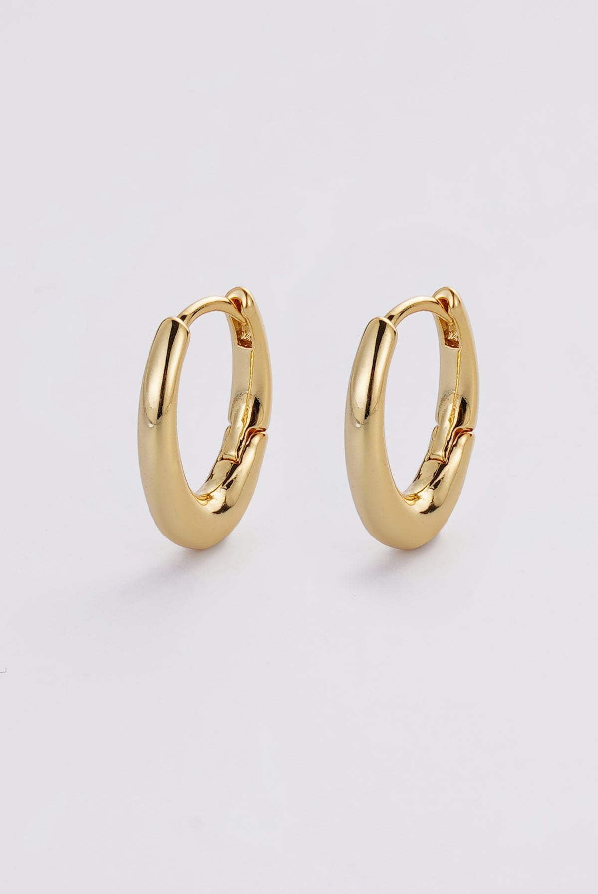 Pia Small Hoop
