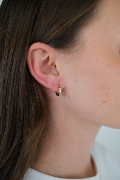 Pia Small Hoop