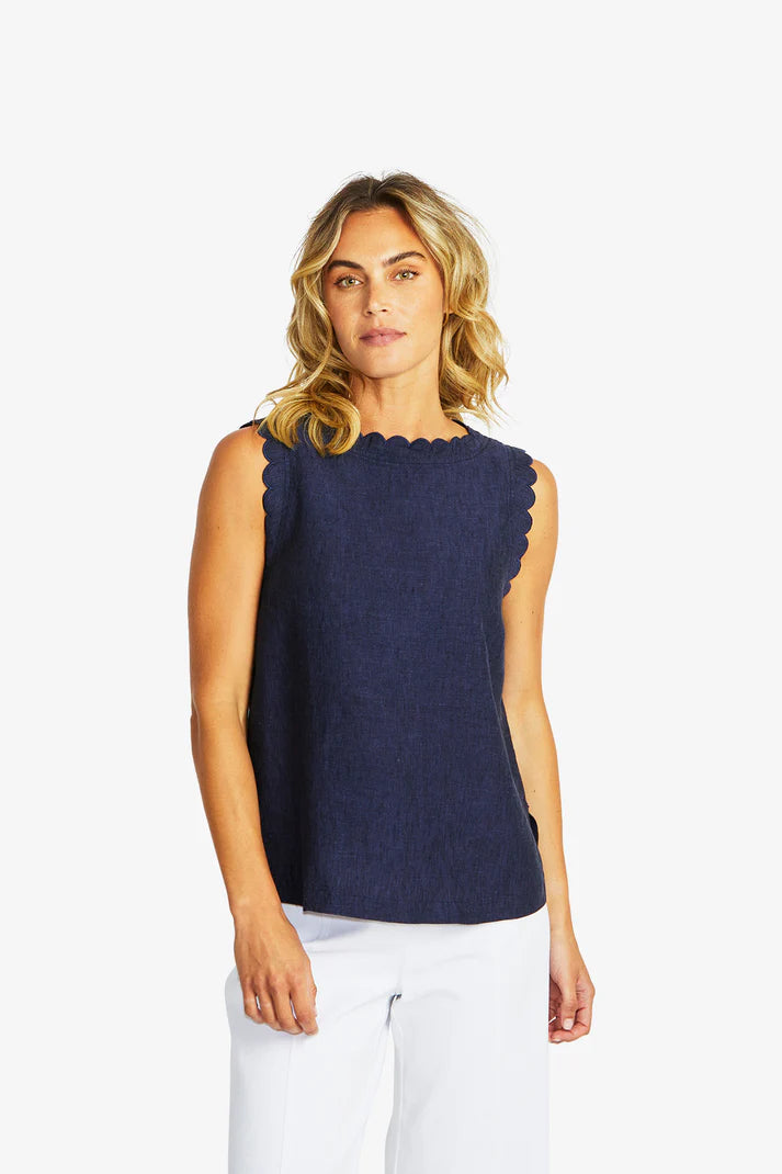 Lucy Linen Scallop Top