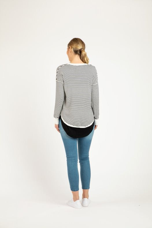 SOPHIE KNIT