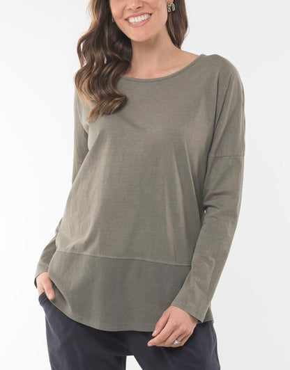 Fundamental Rib Neck Tee