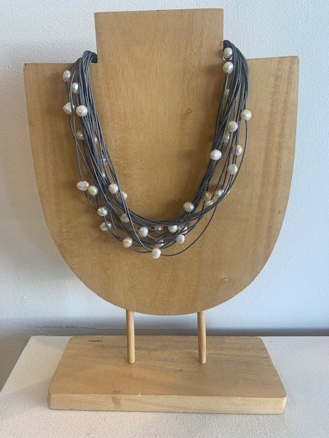 Strand Pearl & Cord Necklace